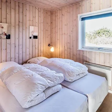 Ve247-vejers-strand-engesovej-47 Semesterbostad *